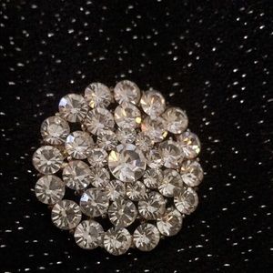 Vintage Brooch 💎